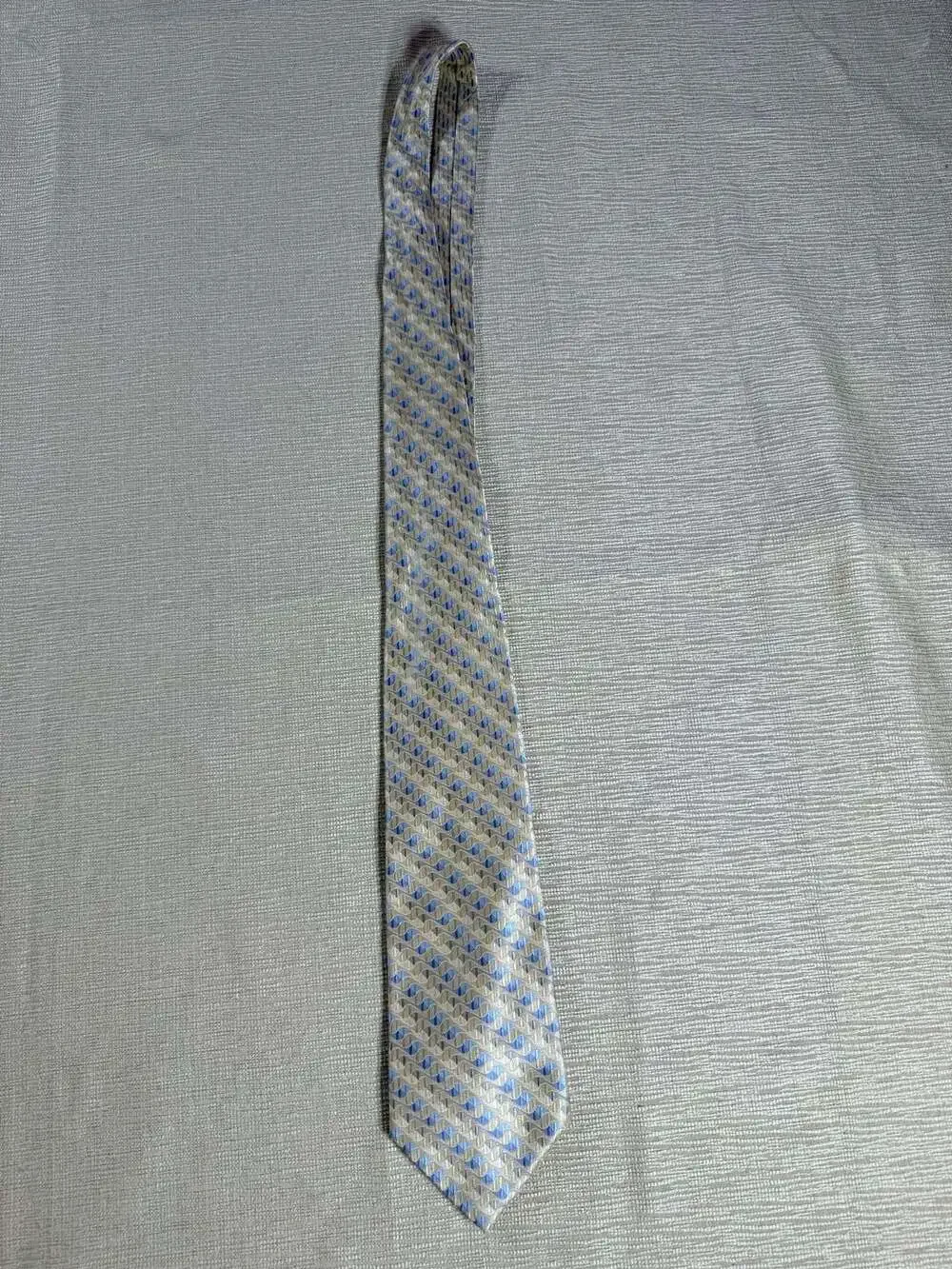 Men’s Necktie Lot of 5 Geometric Stripe Medallion Brown Red Gold Dress Ties